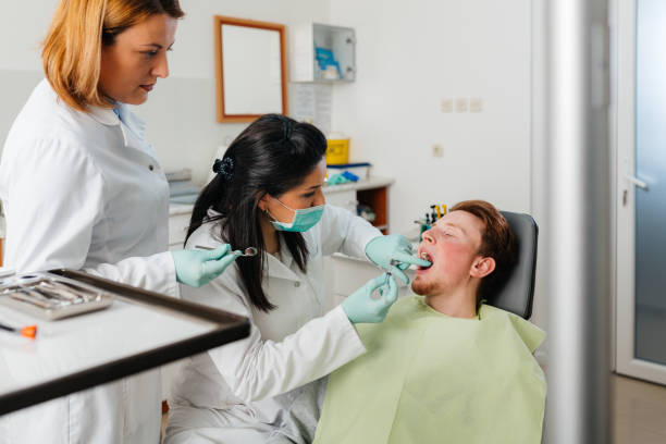 Best Broken or Cracked Tooth Emergency Dentist in Millers Creek, NC